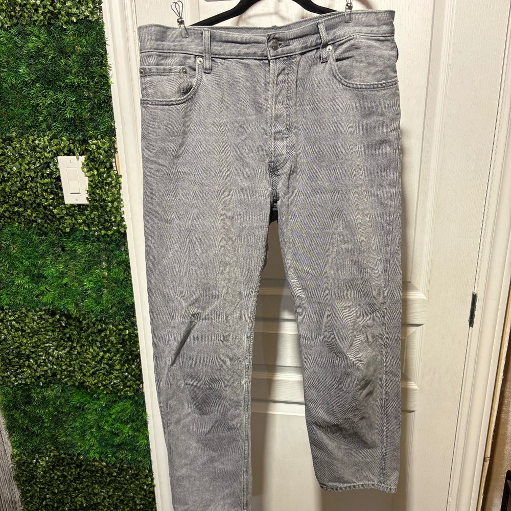 Everlane LIGHT GRAY STRAIGHT JEANS